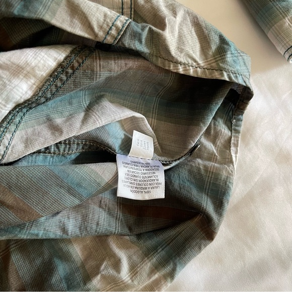 INC International Concepts Grey and Green Plaid Long Sleeve Collared Shirt - Picture 5 of 5